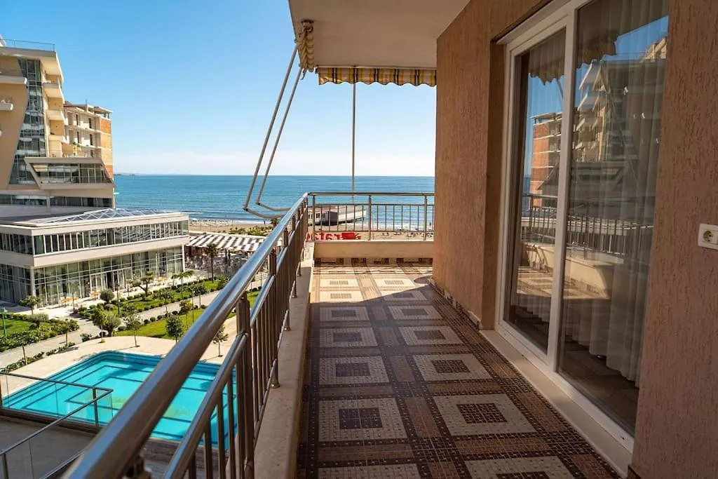 Bluapartments 3,Shengjin Seaview شقة
